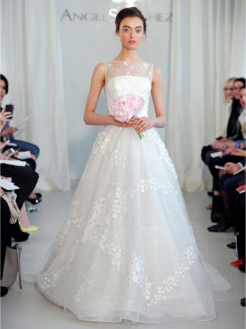 wedding dress by Angel Sanchez